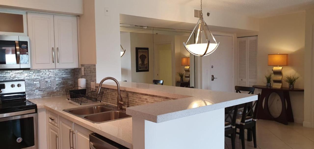 Yacht Club Aventura 2BR + 2BA Apartment Miami Exterior foto